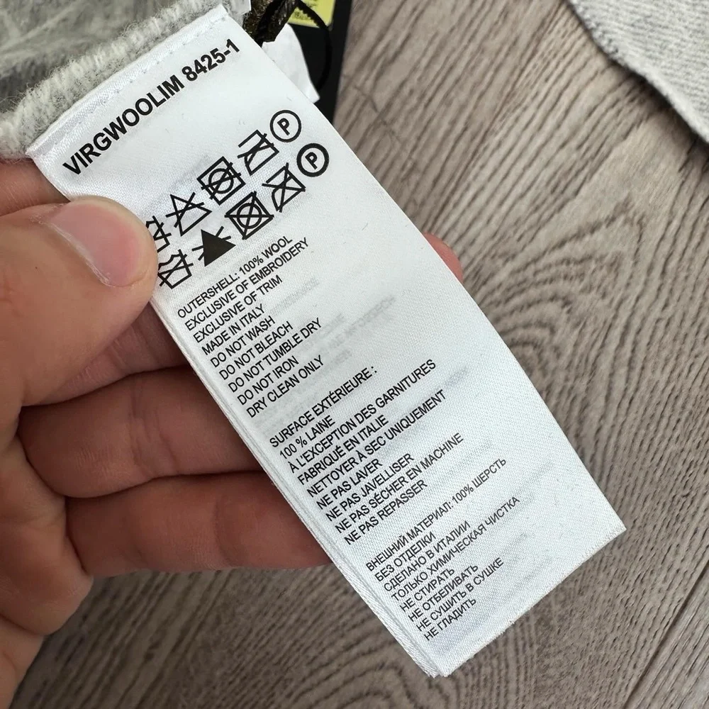 Canada Goose x OVO Ladies Logo Blanket Scarf Sterling Heather 100% Wool - Picture 3 of 4